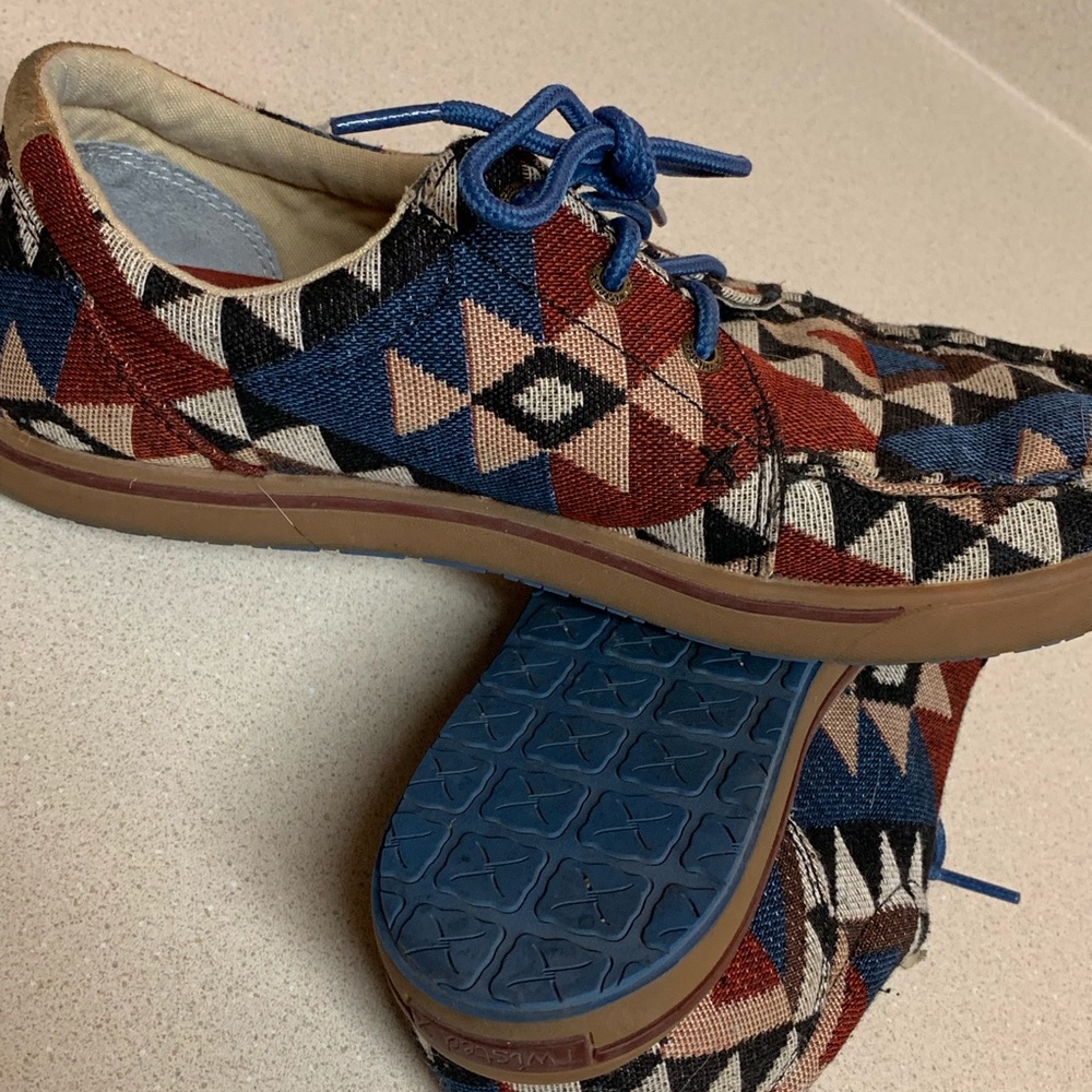Twisted x shoes